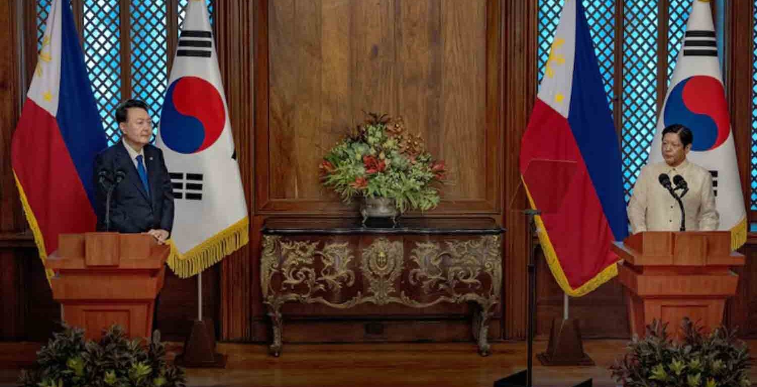 Philippines President Ferdinand Marcos Jr. delivers his speech during his meeting with South Korean President Yoon Suk Yeol look at the Malacanang Palace in Manila, Philippines