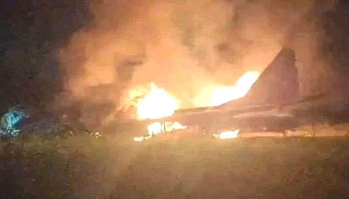 پاک فضائیہ نے بھارت کے 5 جہاز گرا دیے