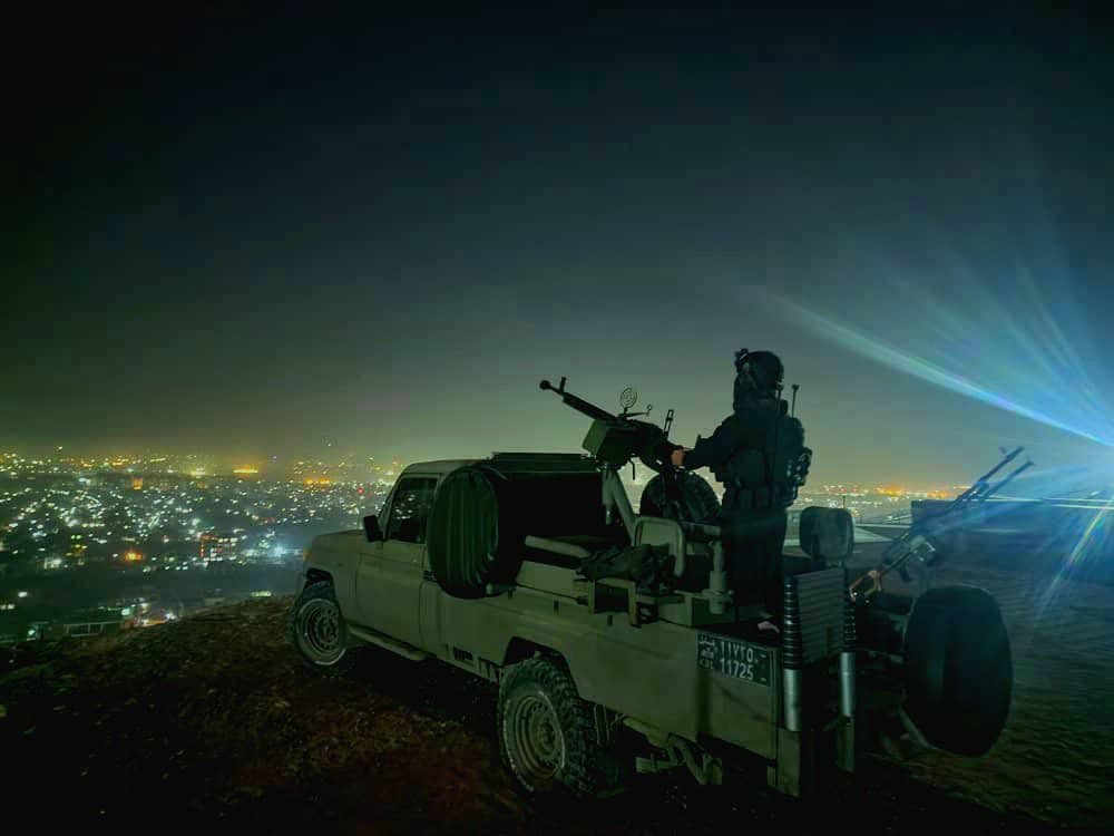 The Afghan Taliban have announced their readiness to defend against attacks by Pakistani warplanes by publishing these photos.